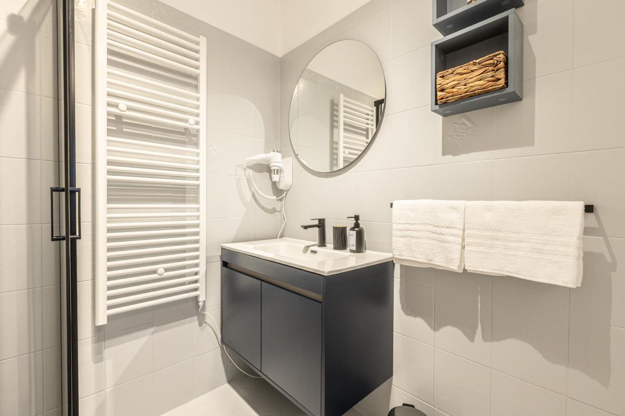 Piazza Unita D'Italia - Jr Suite Con Ac - Wi Fi - Park Convenzionato Трієст Екстер'єр фото