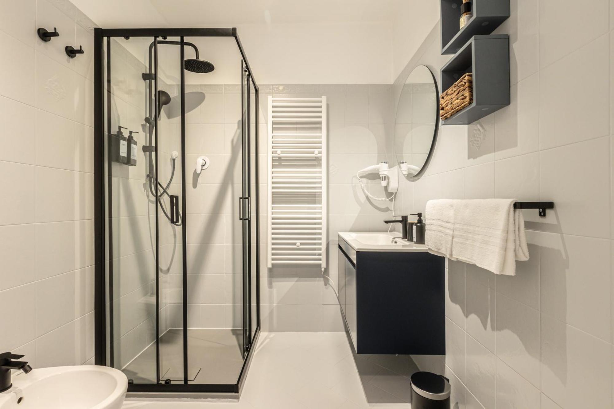 Piazza Unita D'Italia - Jr Suite Con Ac - Wi Fi - Park Convenzionato Трієст Екстер'єр фото
